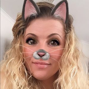 Meet your Posher, Nina